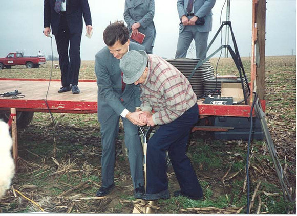 GROUND BREAKING NEW BUILDING 1990